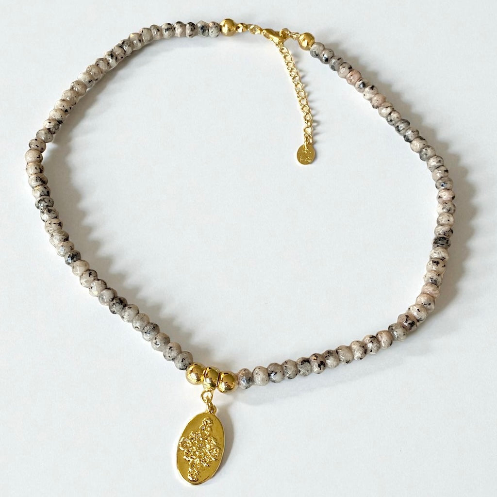 Collar maría antonieta oro