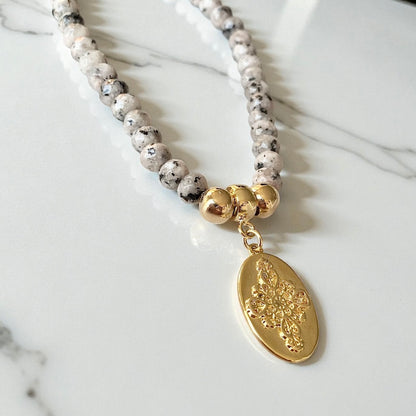 Collar maría antonieta oro