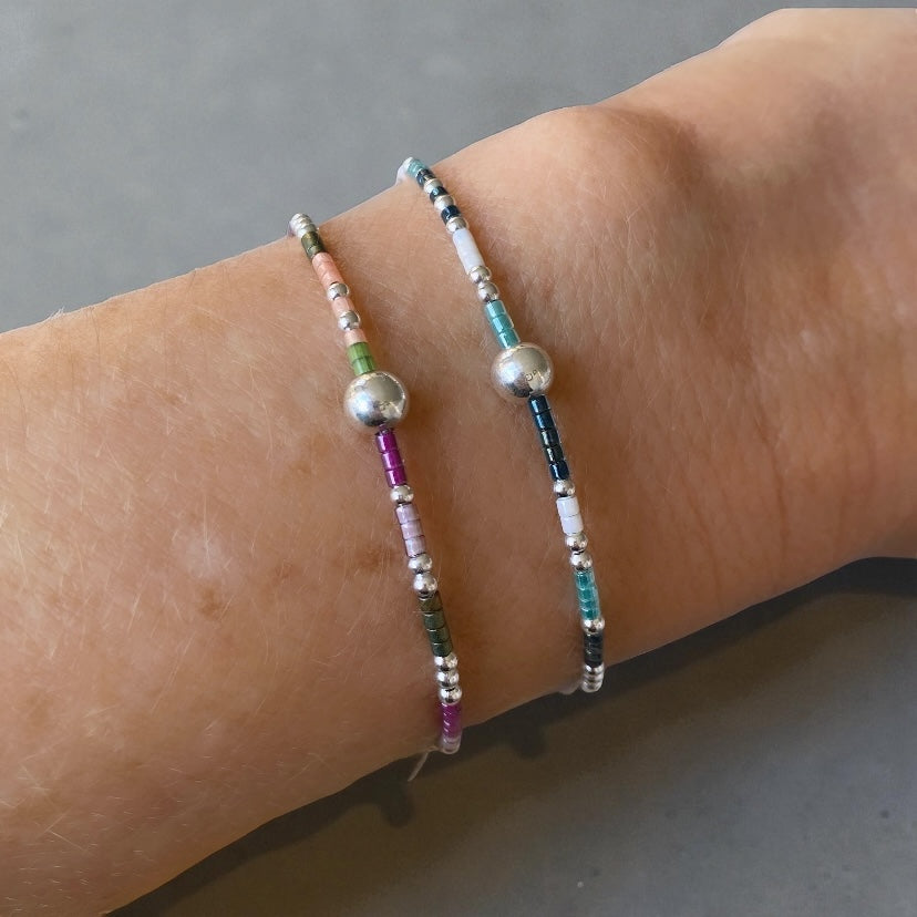 Pulsera hilo mijuki bolita plata