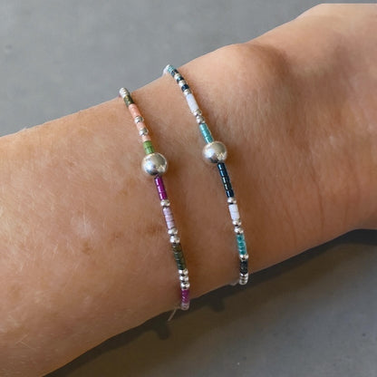 Pulsera hilo mijuki bolita plata