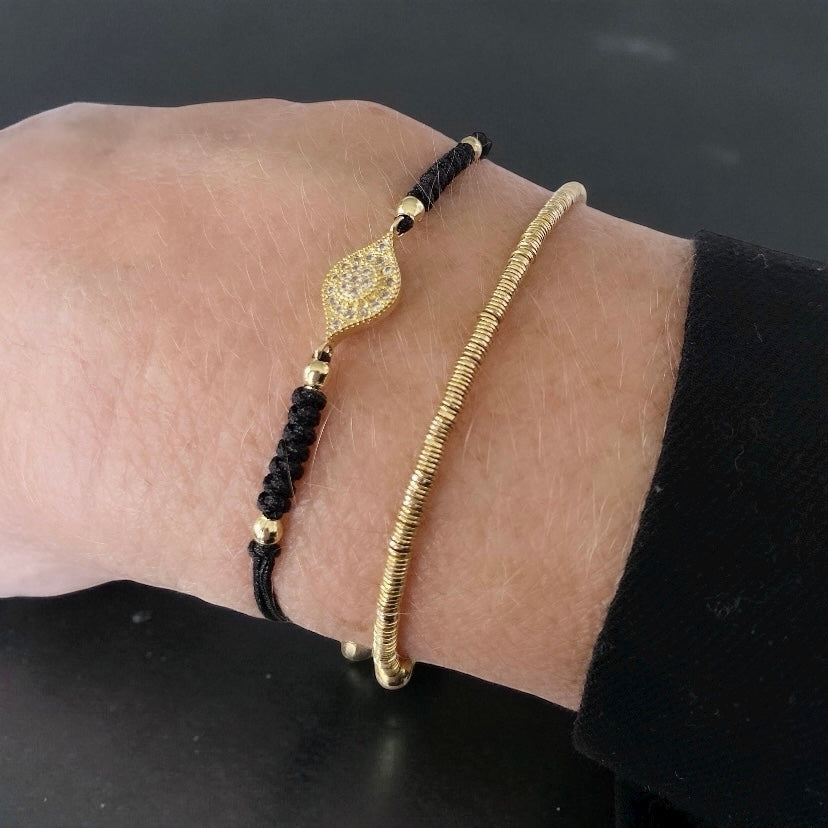 Pulsera hilo pétalo oro
