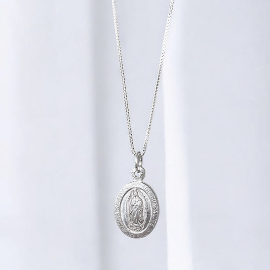Collar Virgen de Guadalupe plata