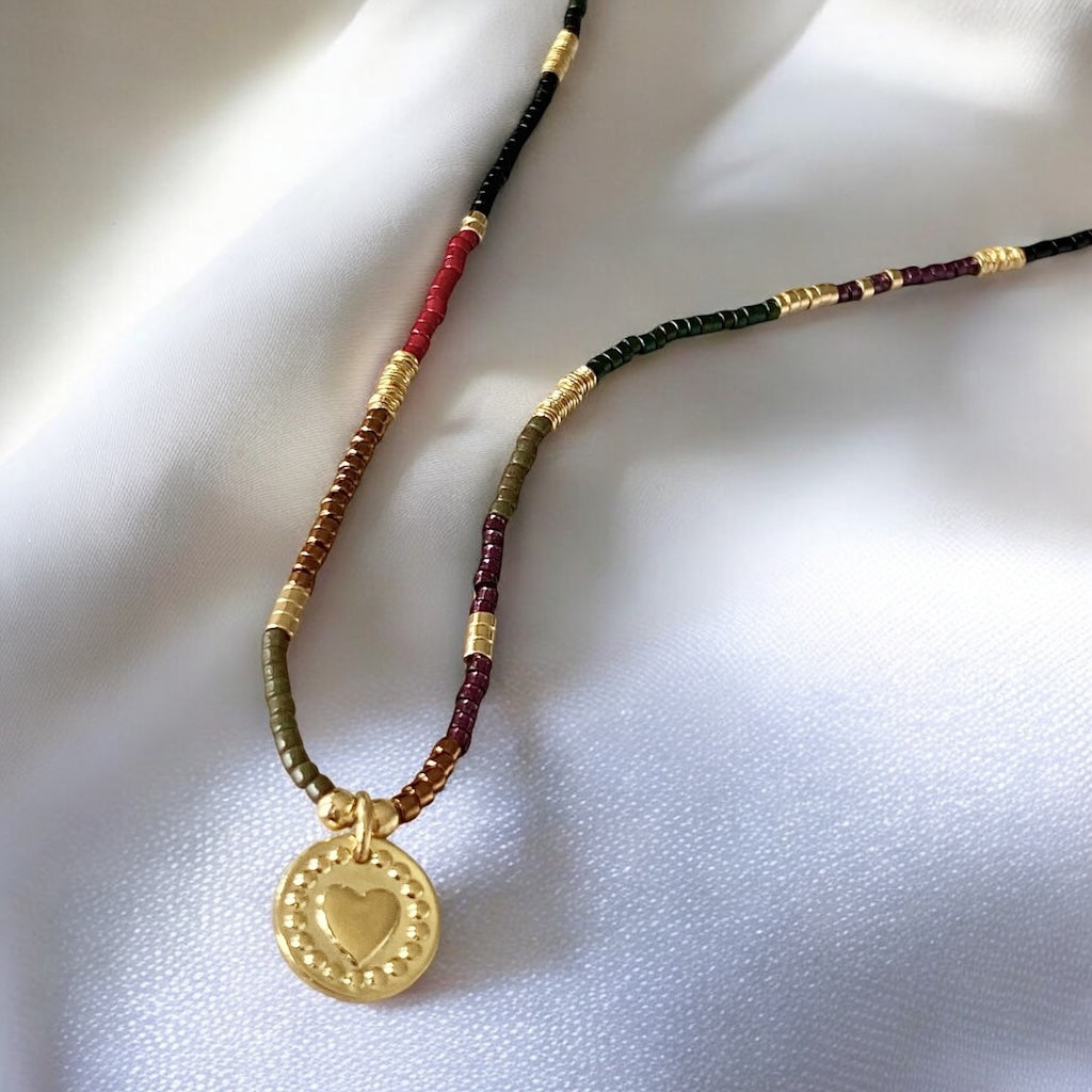 Collar etro corazón oro