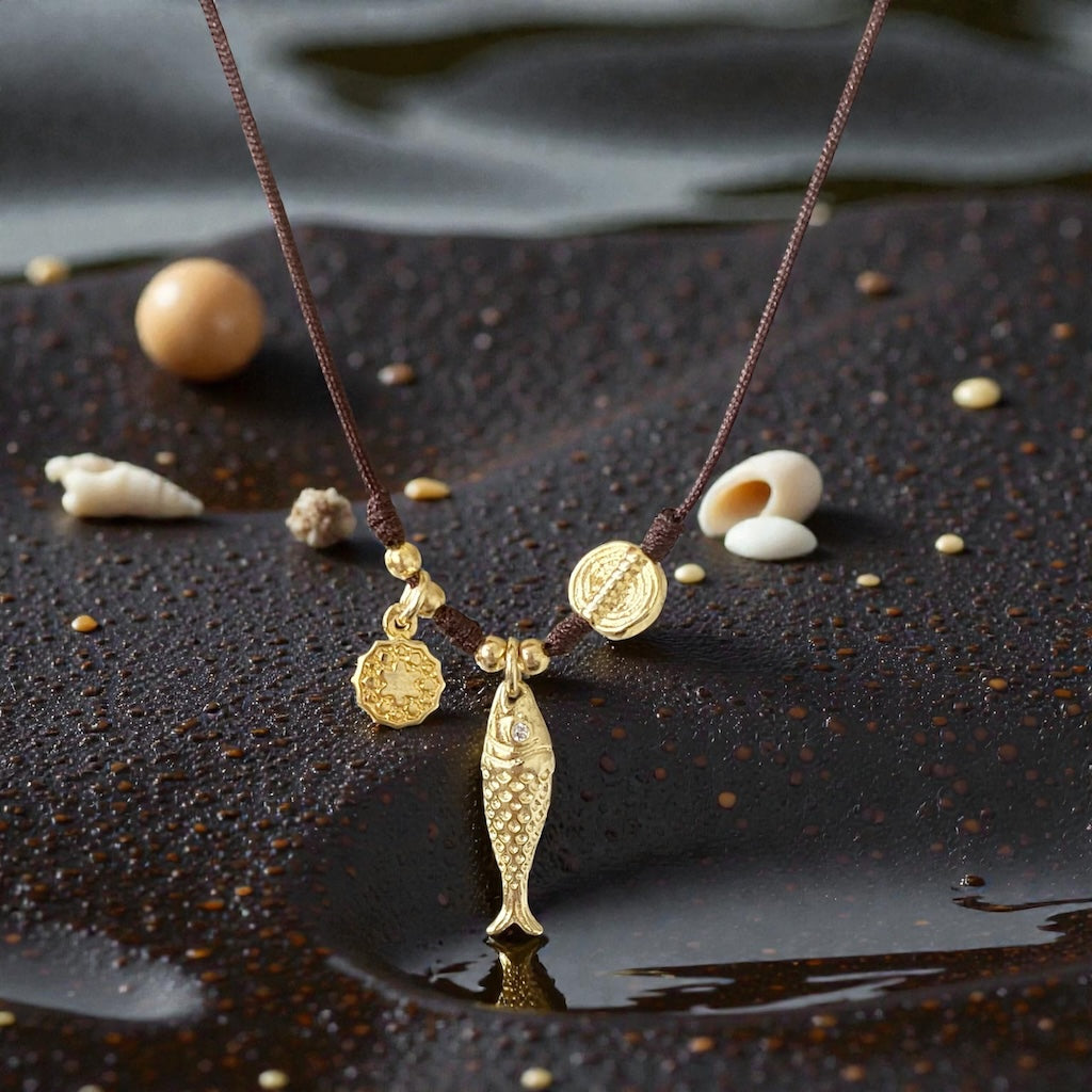 Collar hilo pez koi oro