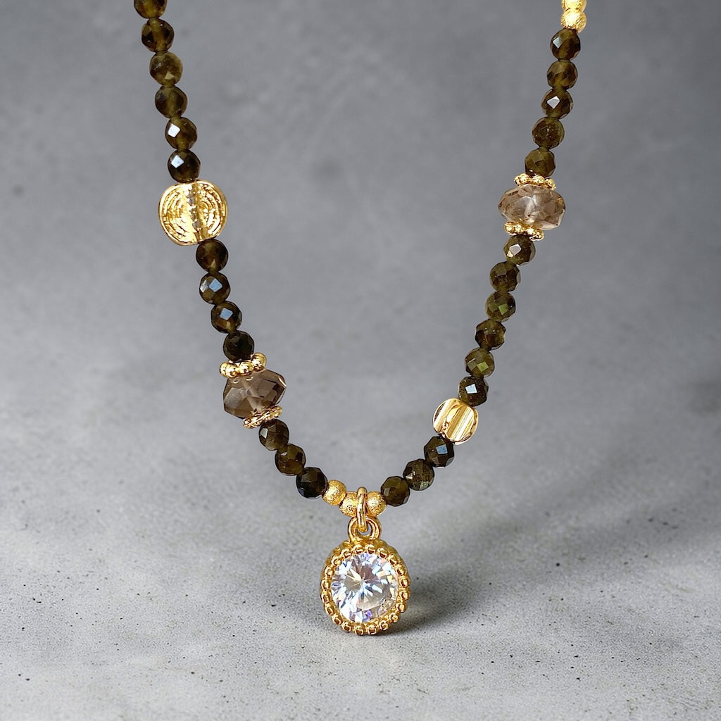 Collar obsidiana gold oro