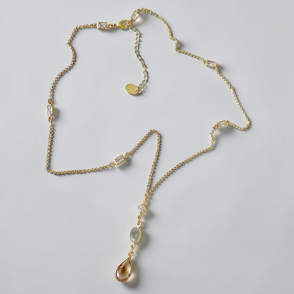 Collar fer oro