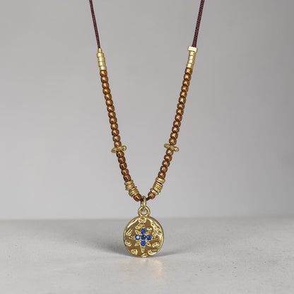 Collar hilo medalla oro