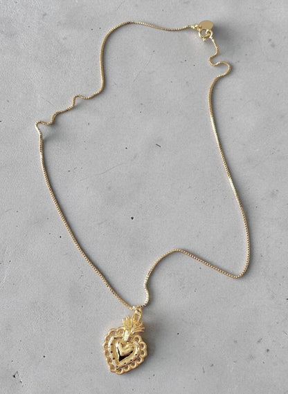 Collar detente oro