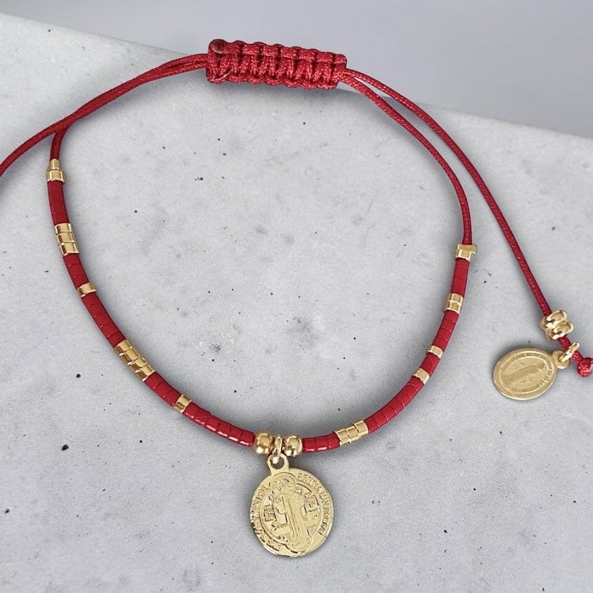 Pulsera mijuki roja San Benito oro