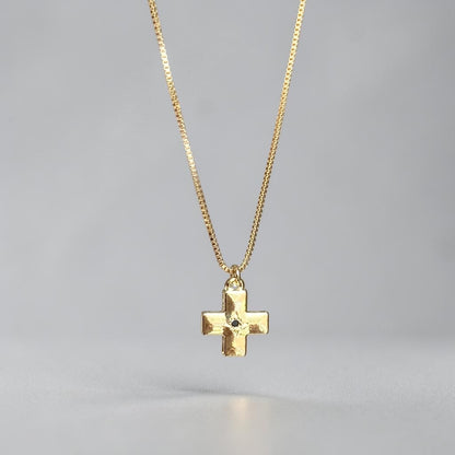 Collar cruz circón oro