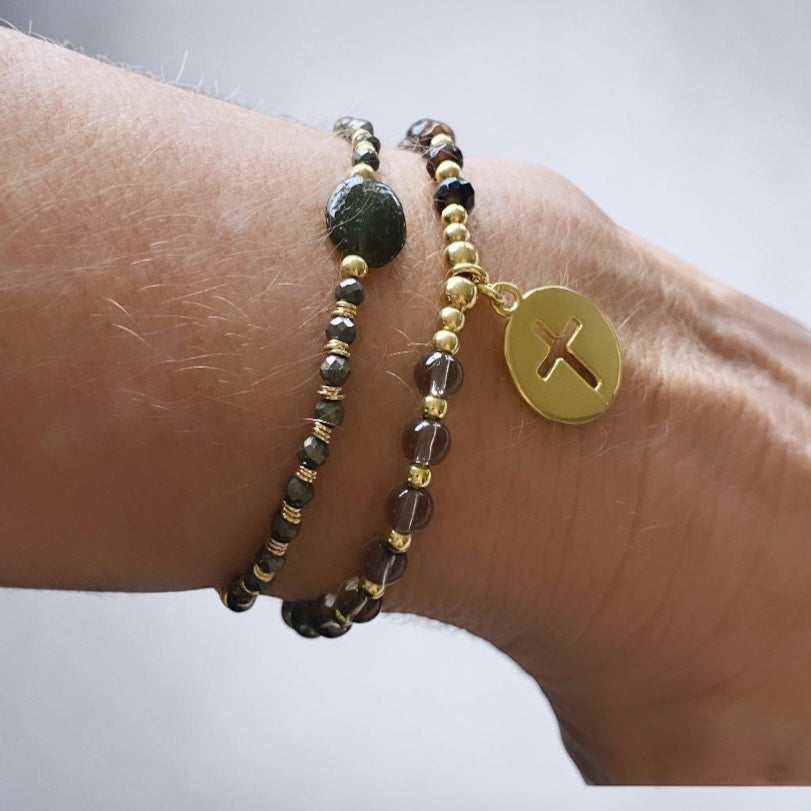 Pulsera medalla cruz calada oro