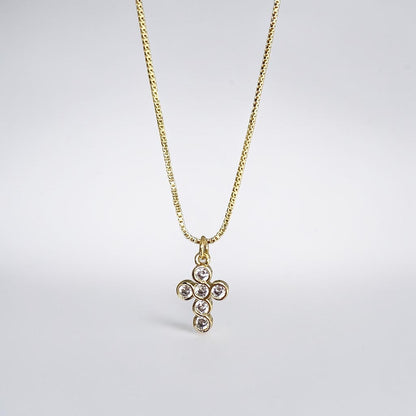 Collar cruz seis circones oro