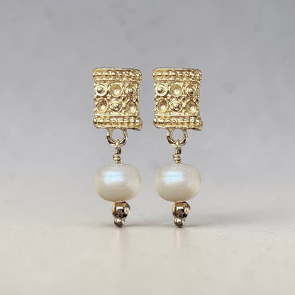 Aros savona perlas de río oro