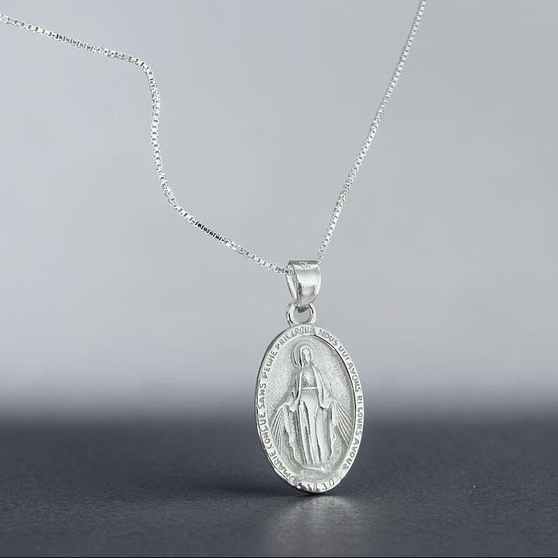 Collar virgen de los milagros plata 925