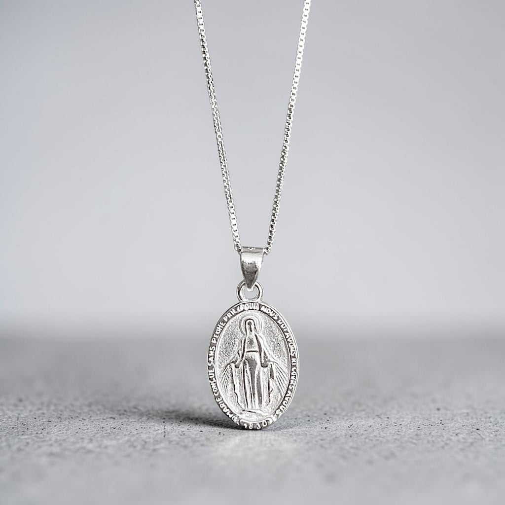 Collar virgen de los milagros plata 925