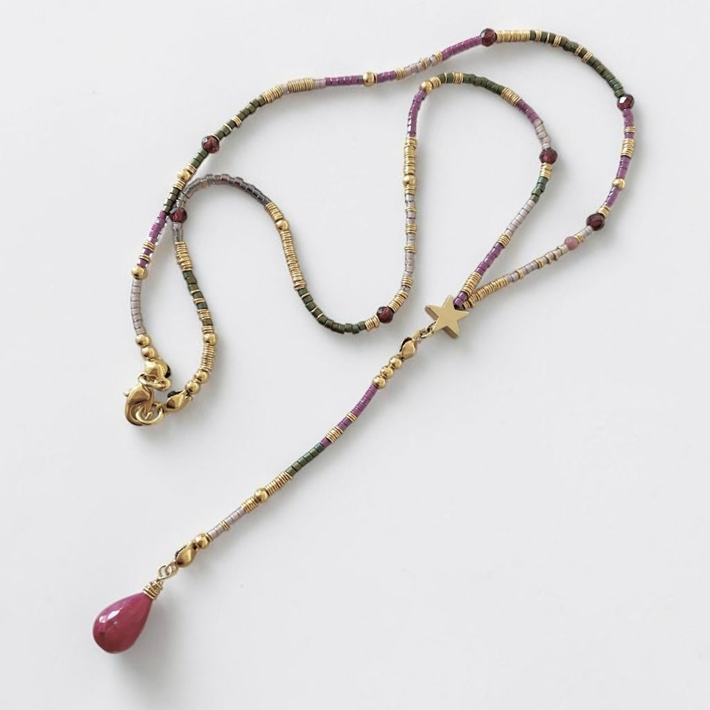 Collar etro cascada estrellita oro