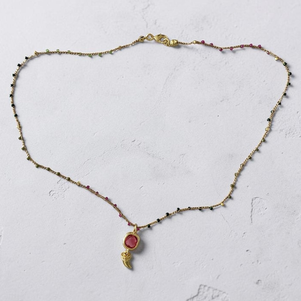 Collar tejido cristal mini cuerno oro