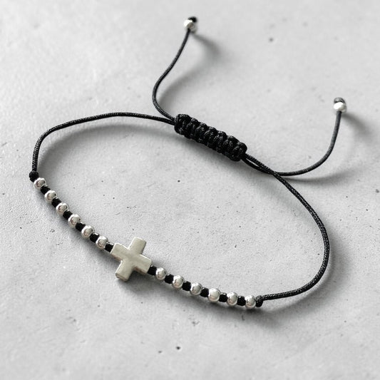 Pulsera hilo mijuki negra cruz plata