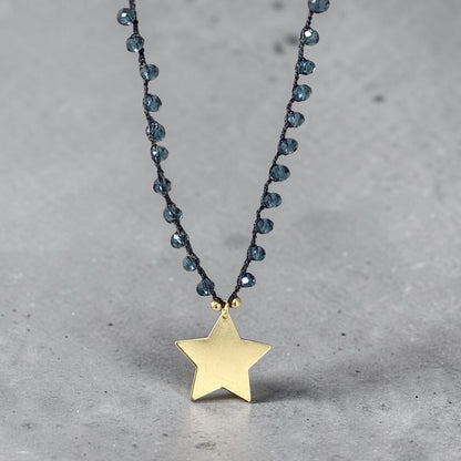 Collar tejido cristales azules estrella  oro