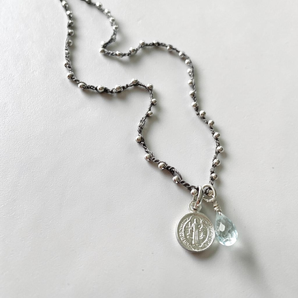Collar tejido aguamarina San Benito plata