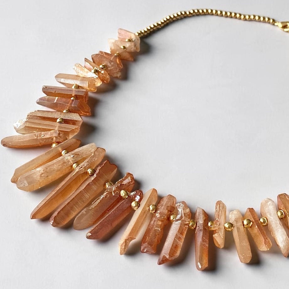 Collar cuarzo oro