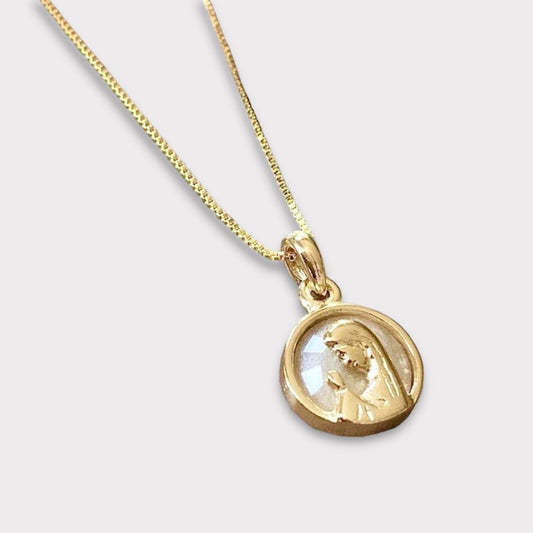Collar virgen oro