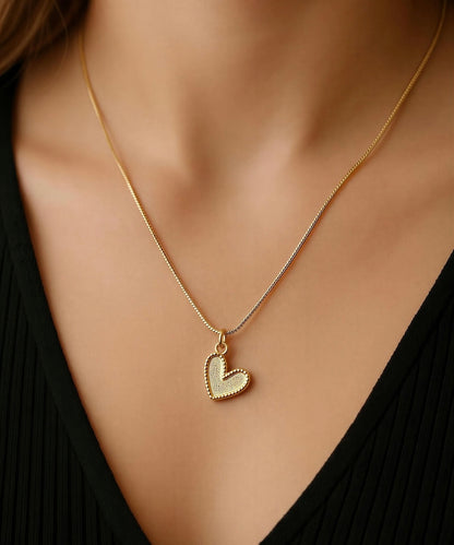 Collar corazón oro