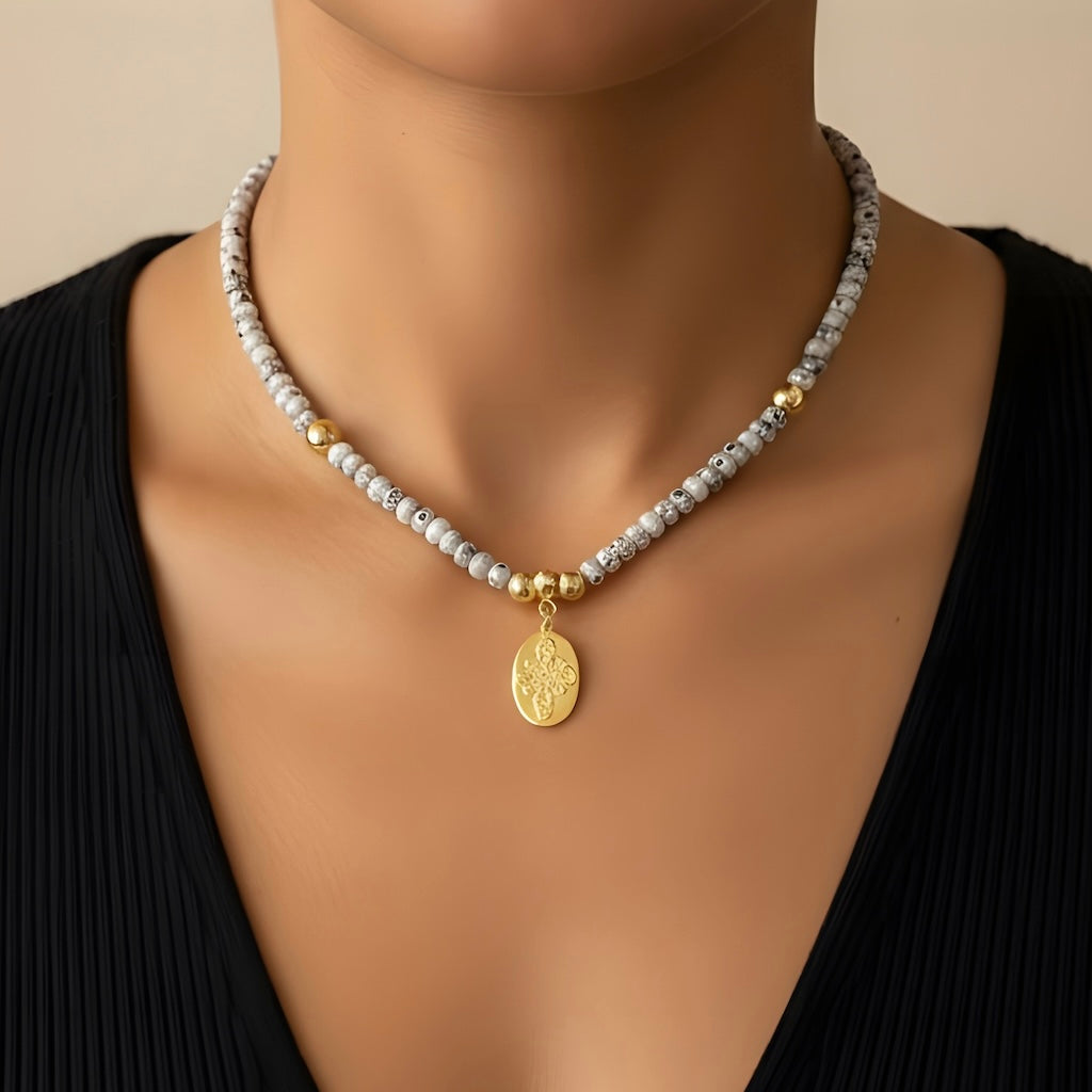 Collar maría antonieta oro