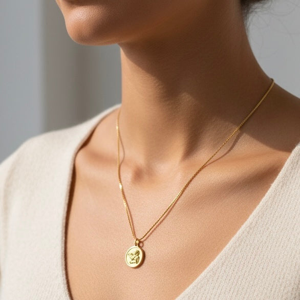 Collar ángel de la guarda oro