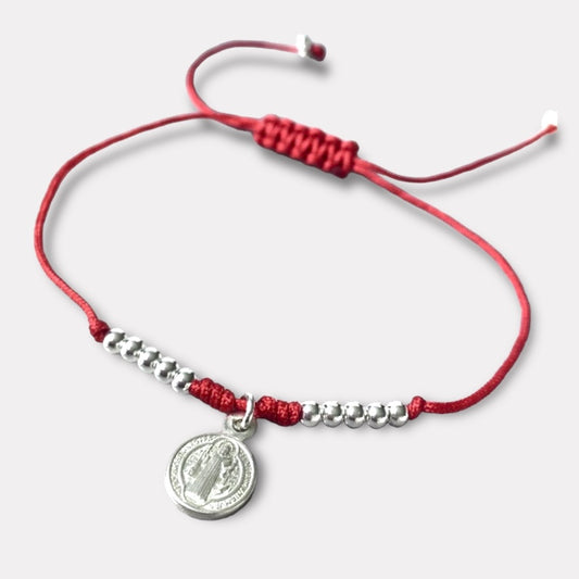 Pulsera hilo rojo San Benito plata