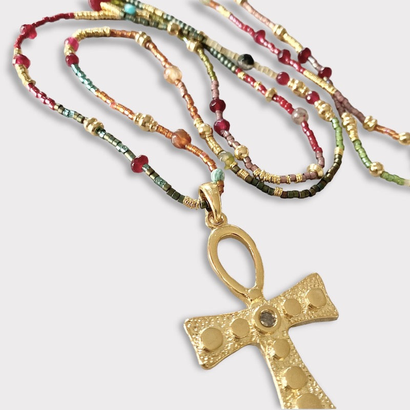 Collar largo etro cruz egipcia oro